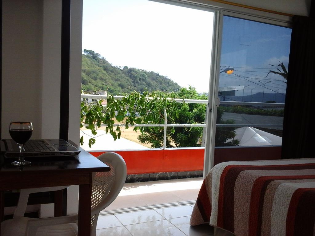 Bahia B&B Bahia de Caraquez Buitenkant foto